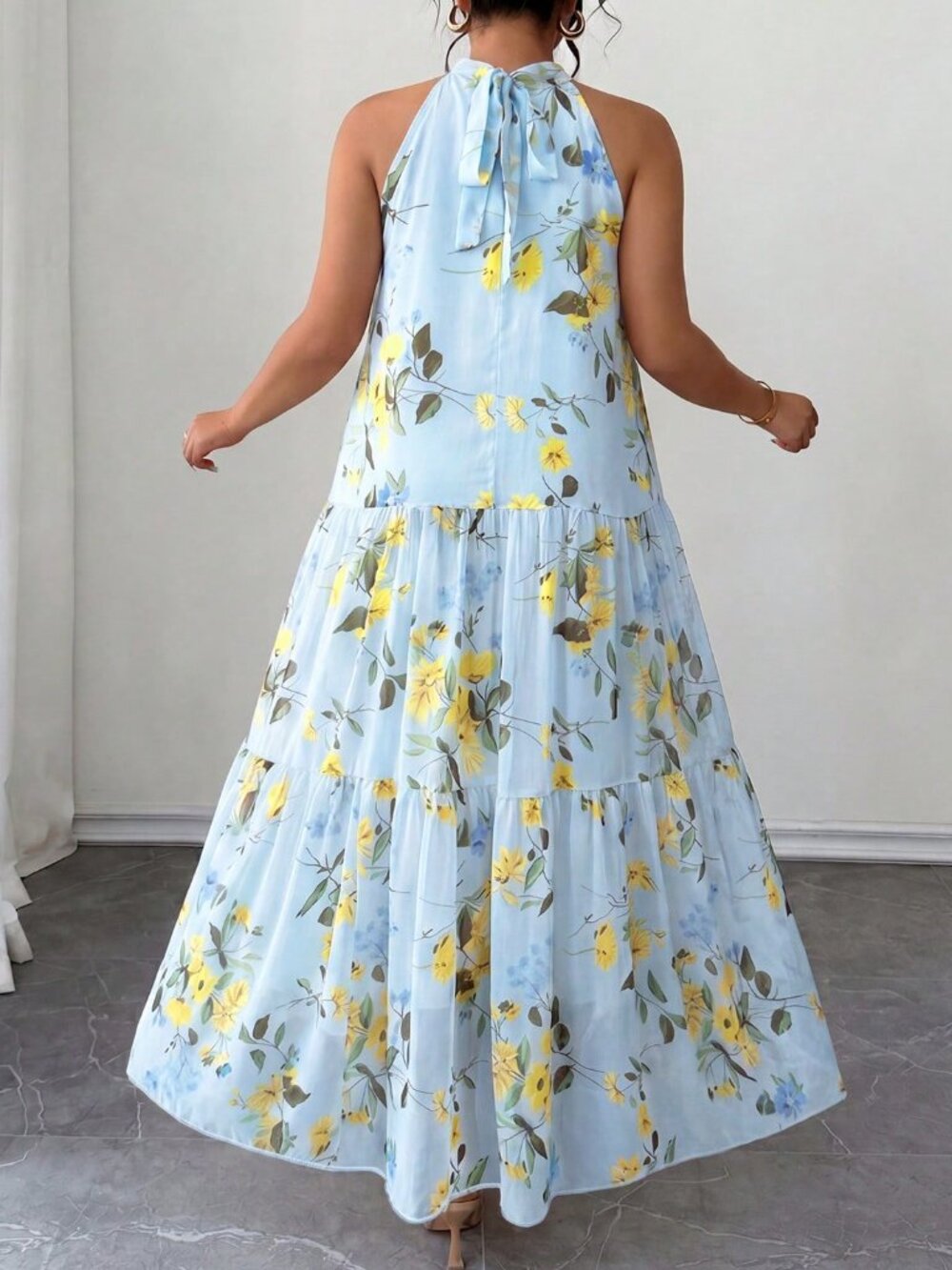 Baby Blue Boho Women's Plus Size Floral Halter Neck Sleeveless Flowy Maxi Dress - Picture 2 of 6